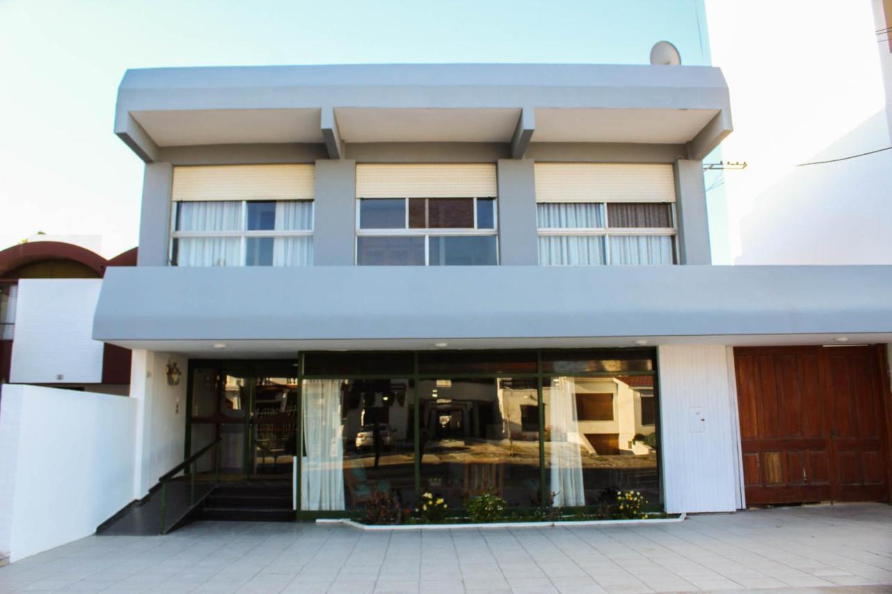 Vintage Hotel Puerto Madryn Exterior photo